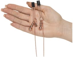 Fifty Shades All Sensation Tepelklemmen en Clitorisklem - Goud — thumbnail 15