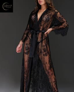Luxe Erotische Kimono Dames – Sexy Lingerie – Lingerie Erotisch – Zwart – Transparante Kant Kimono – Verleidelijke lingerie & ochtendjas – High End – Chique – Clubwear – Satijnen Strikceintuur– Elegante Nachtkleding – Dare to Undress – S, M, L, XL — thumbnail 3