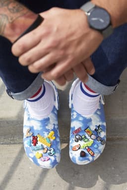 Crocs Snow White Crown - Jibbitz Pin - Ozdoba voor Schoenen — thumbnail 3