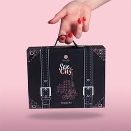 Travel Kit Sex in the City (Es/En/De/Fr/Nl/Pt) — thumbnail 4
