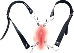 BNDGx® - Vagina spreider - Schaamlippen klem - Extreme BDSM strap bondage broek — thumbnail 1