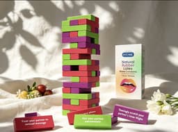 erotische spelletjes voor koppels –erotische bordspelen voor koppels – tower of pleasure 54 blokken + FiTONE condooms met ribbels 12 stuks–FiTONE Date Night Set — thumbnail 2