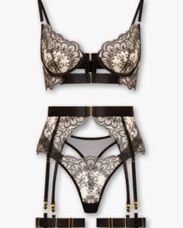 Luxe Lingerieset Dames – Lingerie Erotisch – Sexy Lingerie – 4-delige set – Zwart Kant – Lingerie Setje – Verleidelijke BH met Jarretels & Hoge Taille String – Sexy Lingerie – Chique – Luxe –Boudoir Look – Kinky – Erotisch – Maat XS/S, M, L, XL, XXL — thumbnail 6