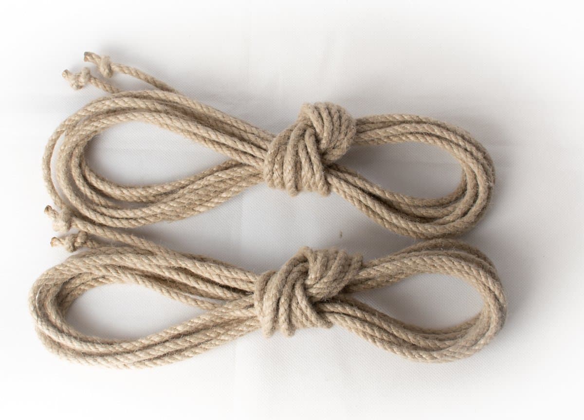 Shibari Touw set van 2 x 8 meter | 6mm dik | Synthetische hennep | Hempex / Spleitex | Hoogwaardig | Bondage — afbeelding 1