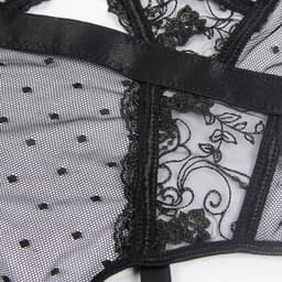 Sexy Lingerie - Luxe Erotische Lingerie Set - Erotische Bodysuit in Kanten Cups - Jarretel - BDSM Bondage look - Valentijnsdag - kleur Zwart - Plus size - Maat S — thumbnail 4