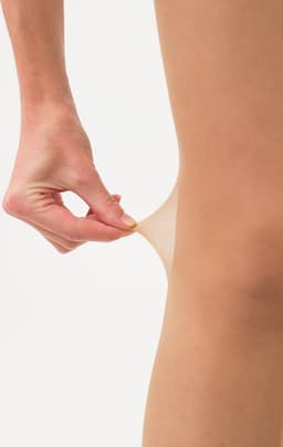 GIULIA Panty - Intimo 20 - Open Kruis Panty - Strippanty - Erotiek - 20 Den - XL - Daino (Beige) — thumbnail 11