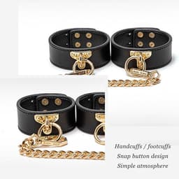 Dare to Undress – Fifty Shades of Grey – Luxe 8-delige BDSM Set met Opbergkoffer – Premium – BDSM Bondagesets - Valentijn Cadeau - Handboeien, Halsband, Masker, Gagbal & Zweep - Sex Toys voor Koppels - Seksspeeltjes voor mannen en vrouwen - Kinky — thumbnail 9