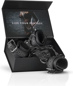 EasyToys - Fetish Set met Halsband, Enkelboeien en Handboeien - Duurzaam - Bondage Set - BDSM Set - Bondage Sex Toys voor Vrouwen en Mannen - Zwart — thumbnail 9