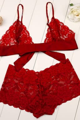 La Nuita Rode Kanten Bh Set Dames - Bralette met Grote Satijnen Strik en Korte Slip - Tweedelige Lingerie Set (S t/m XL) — thumbnail 7