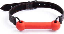 Banoch - mondknevel recht siliconen - rood bit gag - bdsm — thumbnail 10