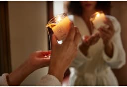 Dame Products - Massage Oil Candle Soft Touch — thumbnail 5