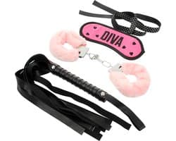 Banoch | La Diva hot pink bondage | blinddoek, zweepje en handboeien