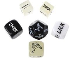 Erotische Dobbelstenen Deluxe! - Glow in the Dark & Black and White Edition - 36 Opties! - Seks Dobbelstenen - Erotisch Spel / Kamasutra Spel - Sex Dice - Wat is jouw ultiem verlangen?