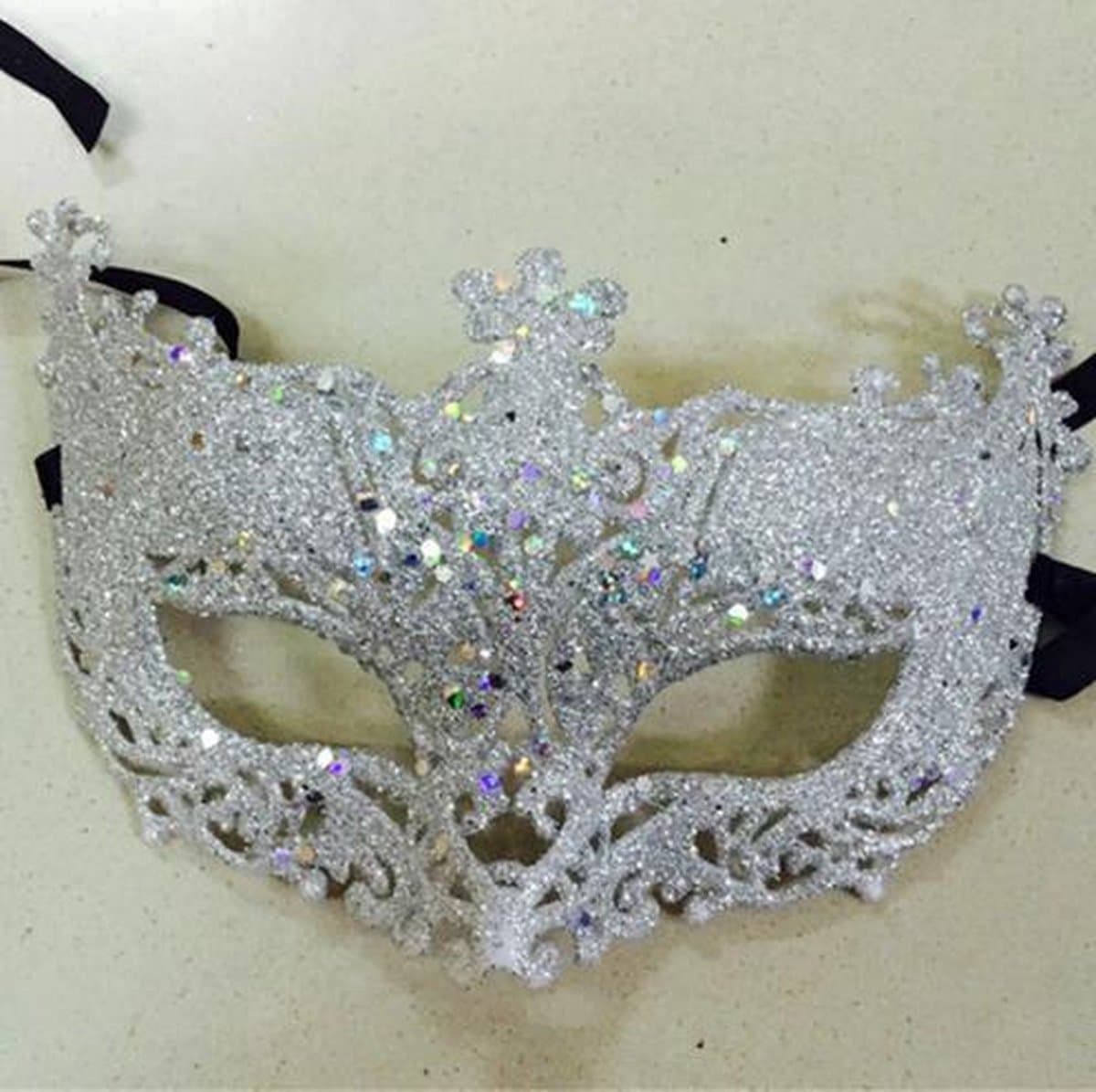 CHPN - Masker - Spannend masker - Gemaskerd bal - Oogmasker - Venetiaans masker - Mask - Verkleden - Bal - Carnaval - Grijs - Glitter - Sterren — afbeelding 1