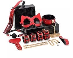 Dare to Undress – Fifty Shades of Grey – Luxe 8-delige BDSM Set met Opbergkoffer – Premium – BDSM Bondagesets - Valentijn Cadeau - Handboeien, Halsband, Masker, Gagbal & Zweep - Sex Toys voor Koppels - Seksspeeltjes voor mannen en vrouwen - Kinky