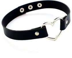 New Age Devi BDSM Scene Girl Choker Met Hartvorm Voor Een Extra Sexy Look