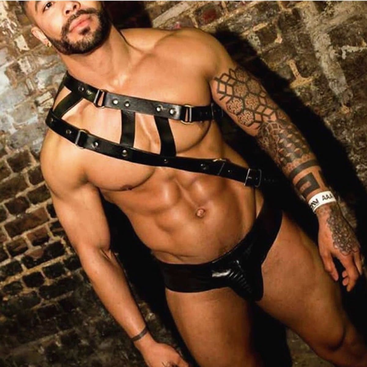Oneay PU-leren kostuum met spiermotief, borstband, bondage-accessoire, schouderband, body bondage-kleding — afbeelding 1