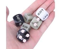 Erotische Dobbelstenen Deluxe! - Glow in the Dark & Black and White Edition - Meer dan 100 mogelijkheden - Seks Dobbelstenen - Erotisch Spel / Kamasutra Spel - Sex Dice - Seks dobbelsteen - 7 delig + GRATIS BEWAARZAKJE