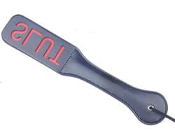 Spanking Paddle Slut - SM attribuut - Hoogwaardig kwaliteit - Voor volwassenen - Zwart - Kunststof - Spannend voor koppels - Sex speeltjes - Sex toys - Makkelijk in gebruik - Erotiek - Bondage - Sexspelletjes voor mannen en vrouwen